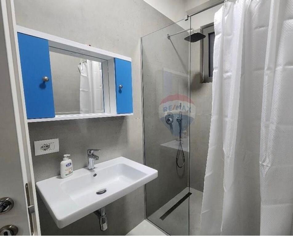 Apartament 1+1 me qira tek Pazari i ri