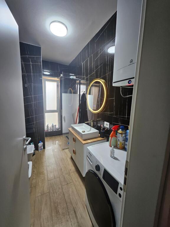 JEPET ME QIRA 2+1+2 ISH DOGANA 700€