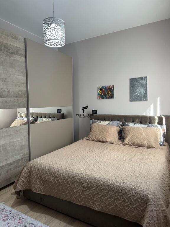 APARTAMENT ME QERA 2+1 SELITE 600 EURO