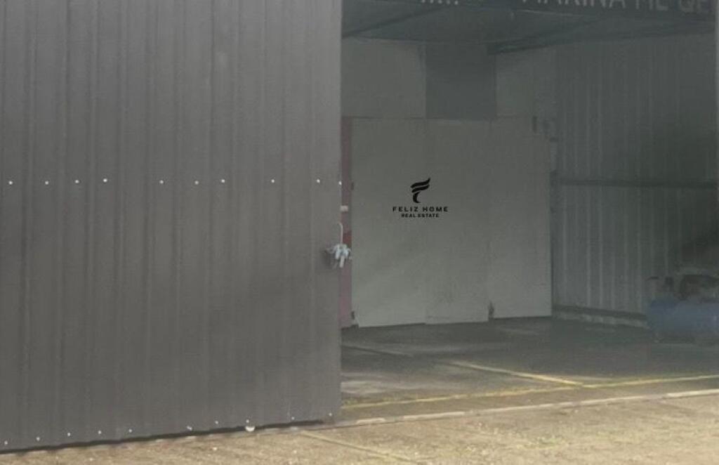 MAGAZINE ME QERA 60 M2 5 MAJI 80.000 LEKE