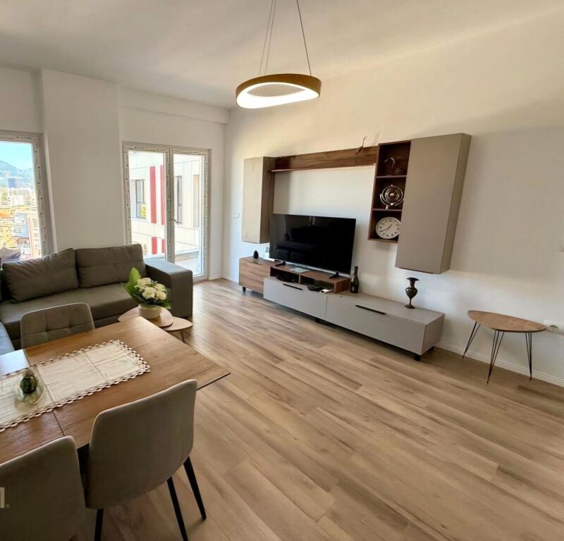 Jepet me qera apartament 1+1 prane Zogut te Zi