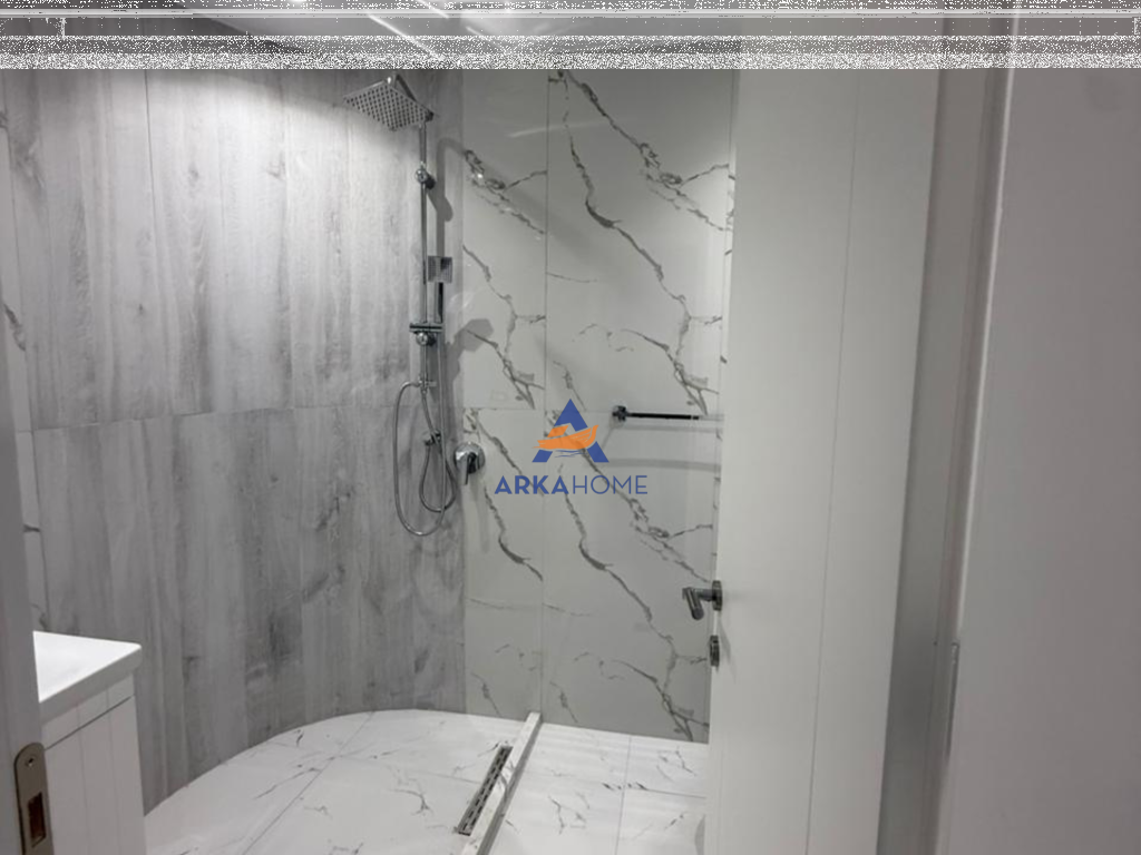 JEPET GODINE ME 16 APARTAMENTE ME QERA "KODRA E PRIFTIT,PRANE RRUGES GJON SIMONI" 6000 EURO/MUAJ