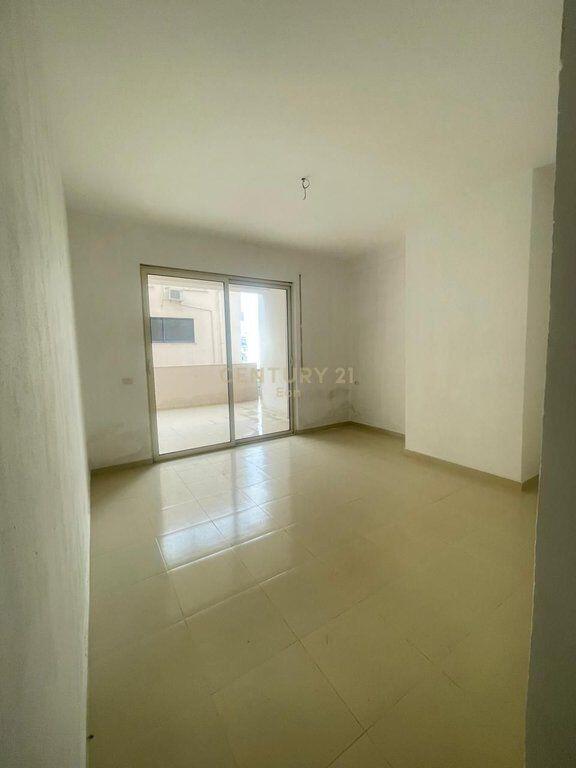 Apartament 2+2 Në Shitje në Ish-URT, Durrës - 133,000€ | 140 m²