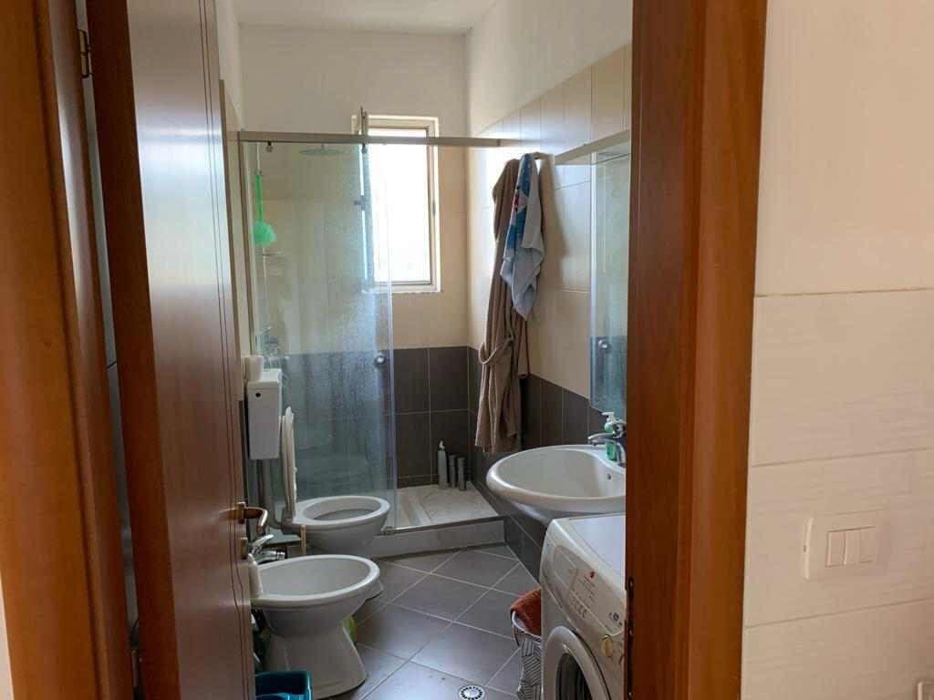 Apartament 1+1 me Qera Afatgjate, Lungomare, prane Ambasades Italiane Vlore