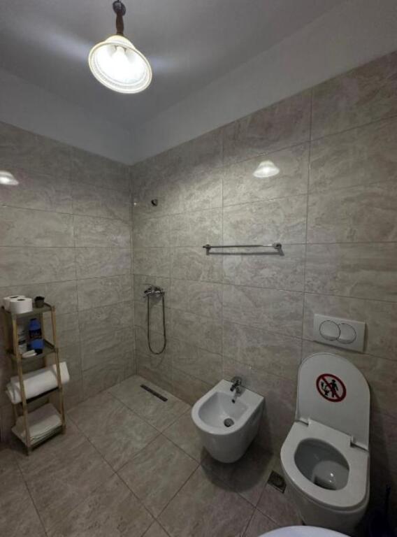 Apartament 2+1+2 + Parking, Rruga Panorama, Spak-u