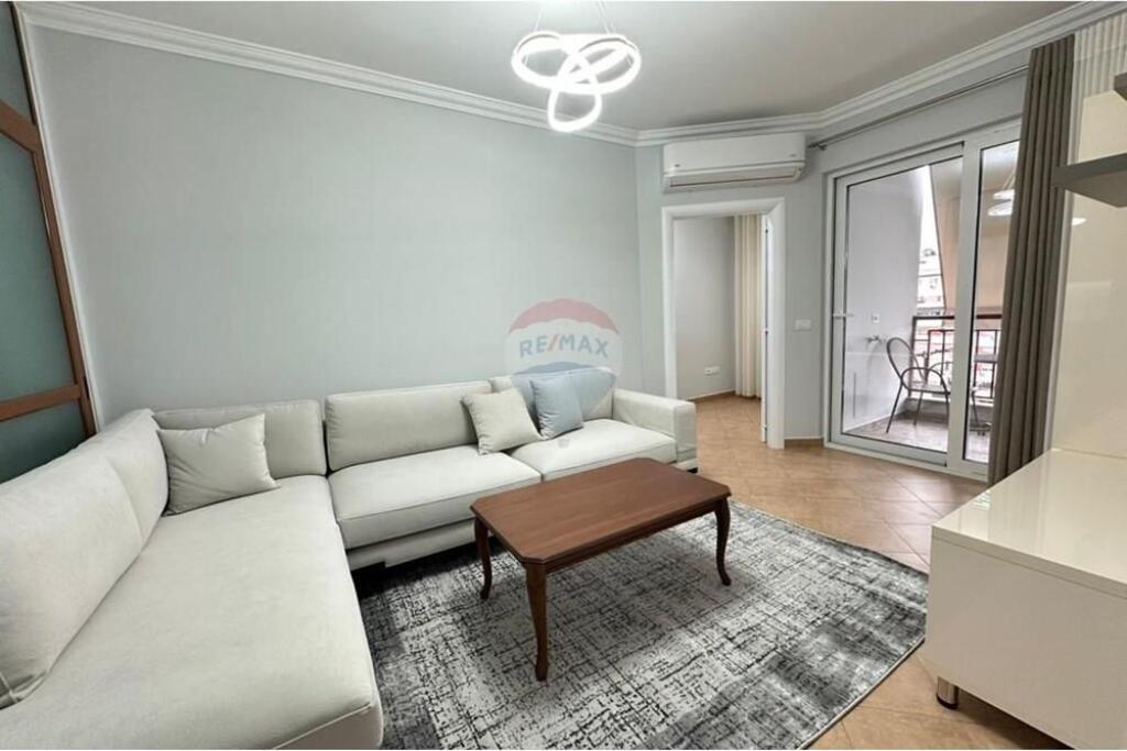 Apartament - Për Qira - Rruga e Kavajës, Tiranë