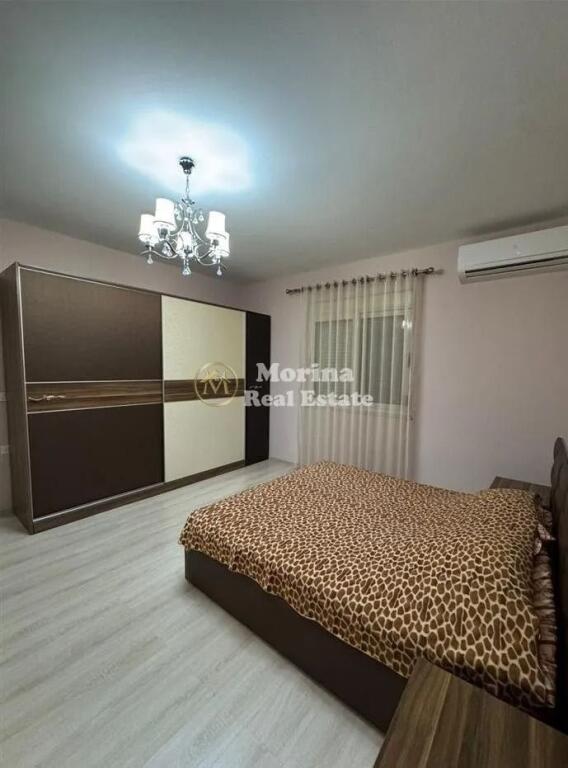 Qera,Apartament 1+1, Ish Restorant Durresi, 500 Euro/Muaj