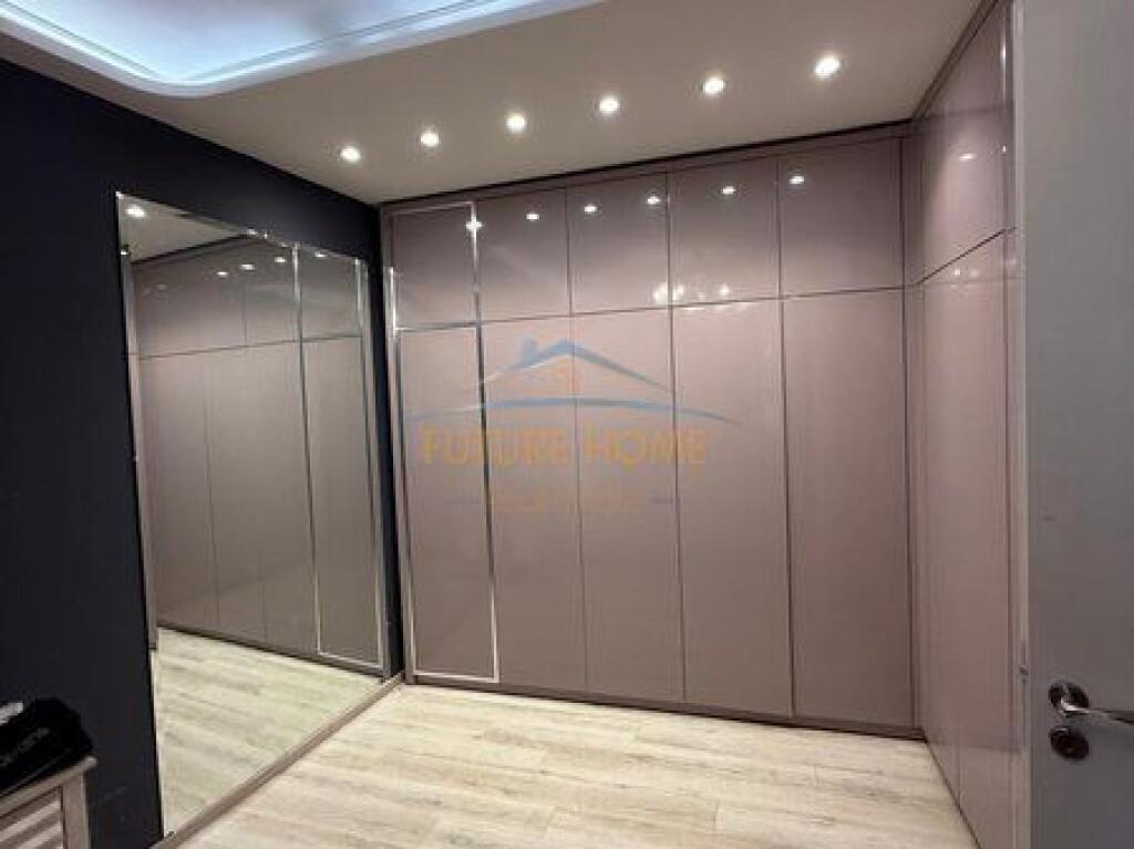 For sale, Apartment 2+1, Bajram Curri Boulevard, Tirana.