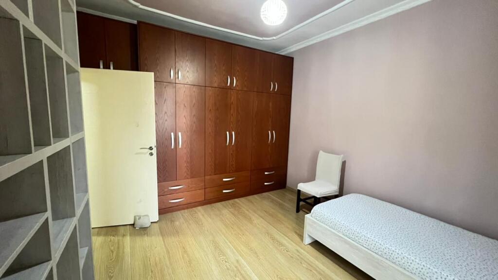 *Me Qera : 2+1+2Ballkone📍Zogu i Zi (Te Rrethrrotullimi⚡️) - 600€ - S.75m² - Kt.3 || I Mobiluar dhe Investuar se Fundmi🤯🔥 *