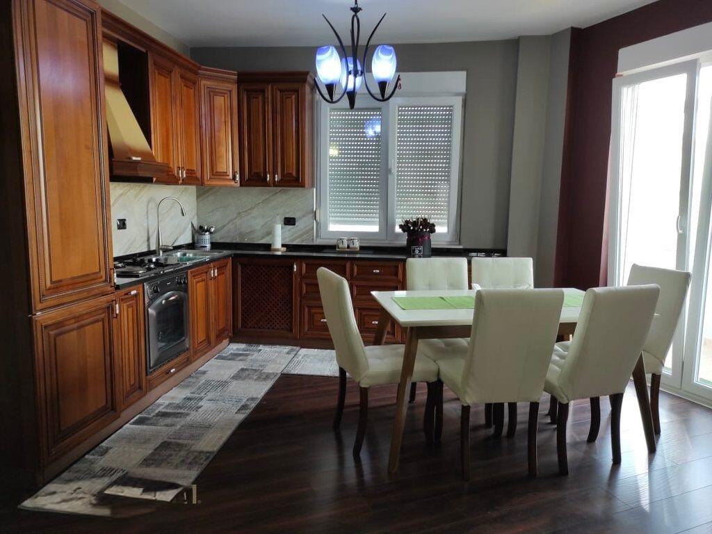 Apartment 2+1 Fully Furnished – Wilson Square, 6th Floor, 90m²