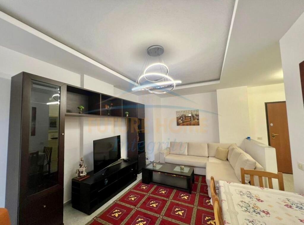 Qera, Apartament 1+1, Unaza e Re, Tiranë.