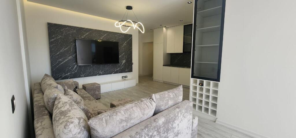 AP 3+1+ 2 POSTI AUTO IN AFFITTO, k. Delijorgji