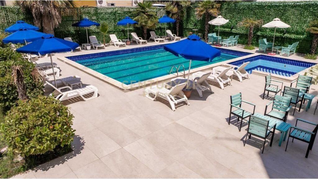 Ekskluzive – Hotel për Shitje në Golem