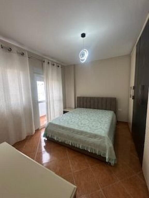 Apartment 1+1 near globe with good furniture 500€