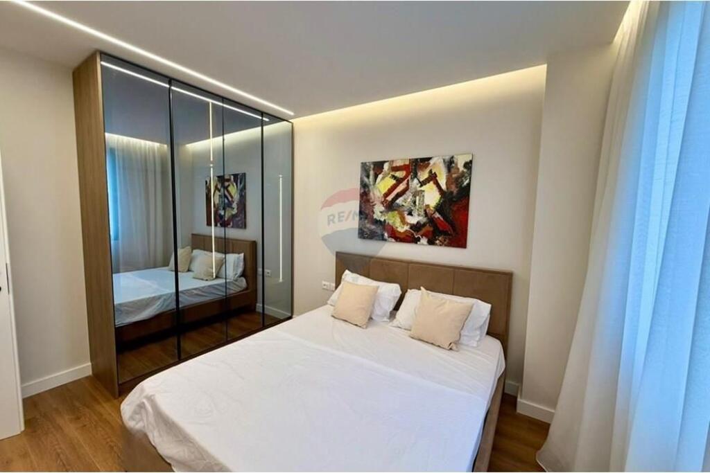 APARTAMENT 2+1+2 PËR QIRA ~Rr. Hoxha Tahsin, Tiranë