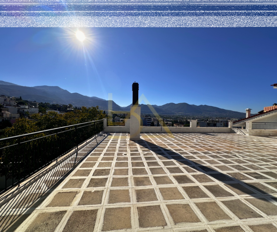 Shitet ambient biznesi + ambient banimi – Aroi, Patras, Greqi