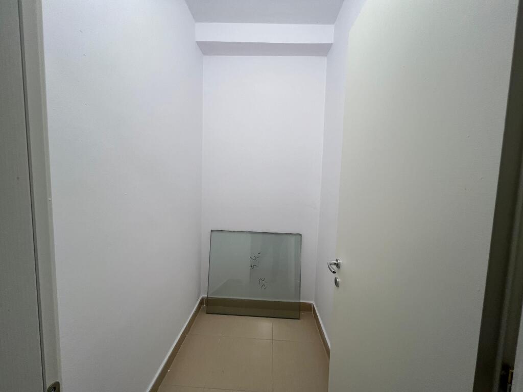 Jepet me qera 1+1 +🅿️ te Farmacia 10