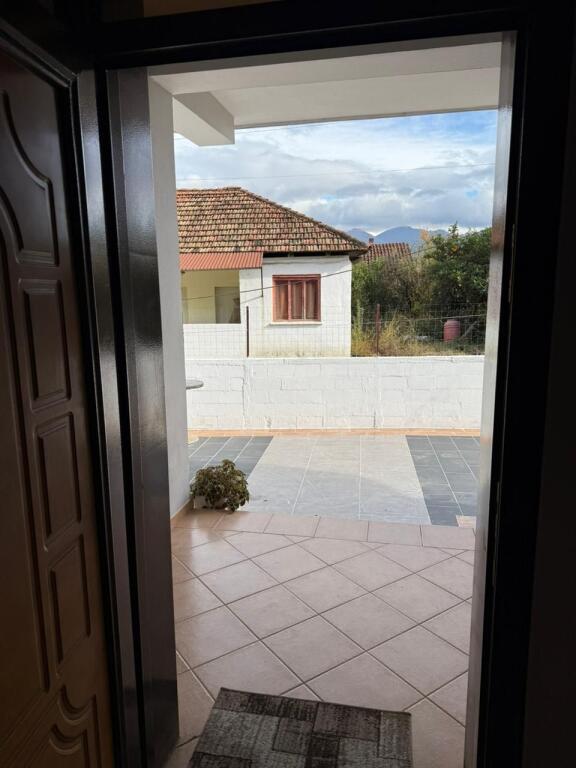 Shitet shtepi Private pran Univers City Qtu 📍