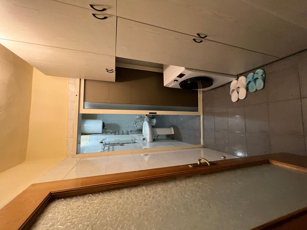 APARTAMENT 2+1 ME QERA TE PAZARI I RI