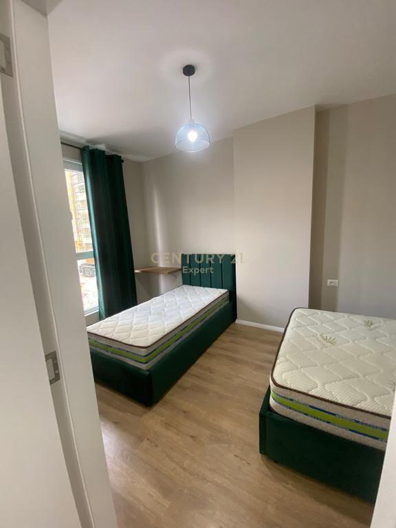 Apartament 1+1 për Qira në Kompleksin Univers City!