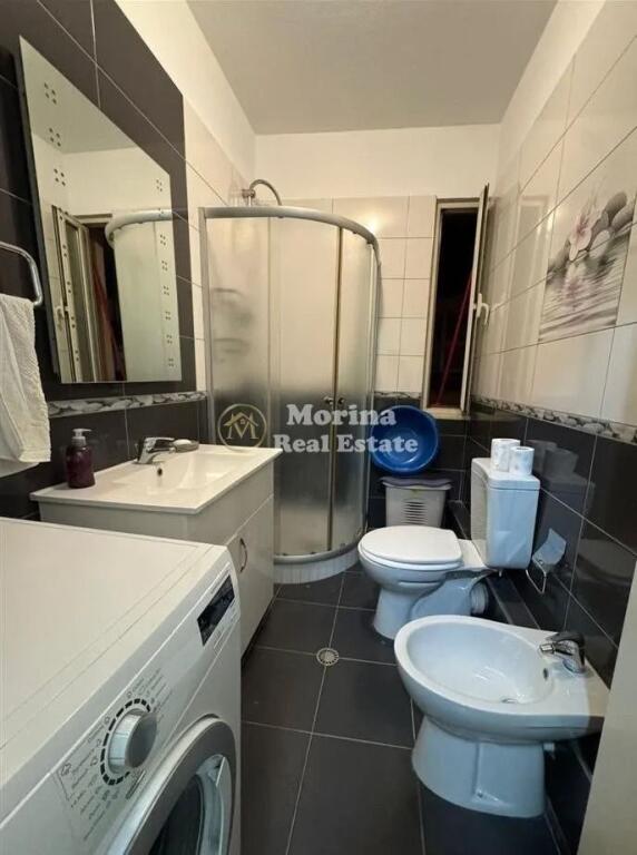 Qera,Apartament 1+1, Ish Restorant Durresi, 500 Euro/Muaj