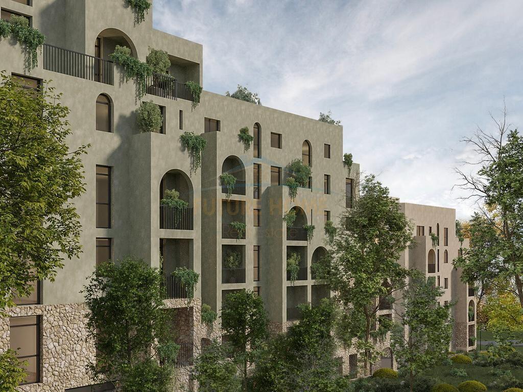 Shitet, Apartament 1+1, Green Hill, Selitë