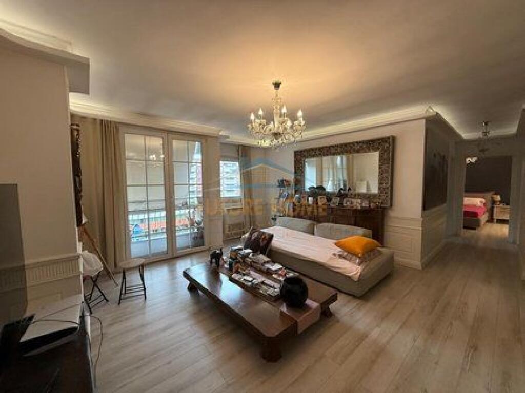 For sale, Apartment 2+1, Bajram Curri Boulevard, Tirana.