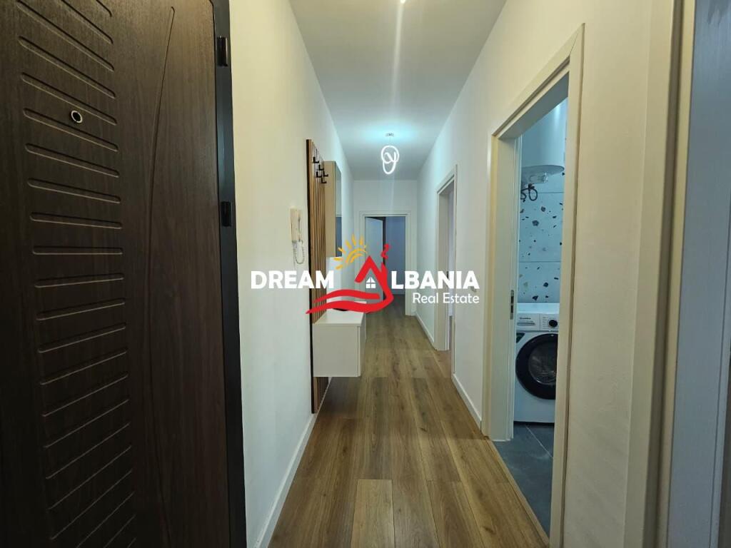 Apartament 3+1 me qera ne Laprake prane Hotel Relax (ID 4231374).