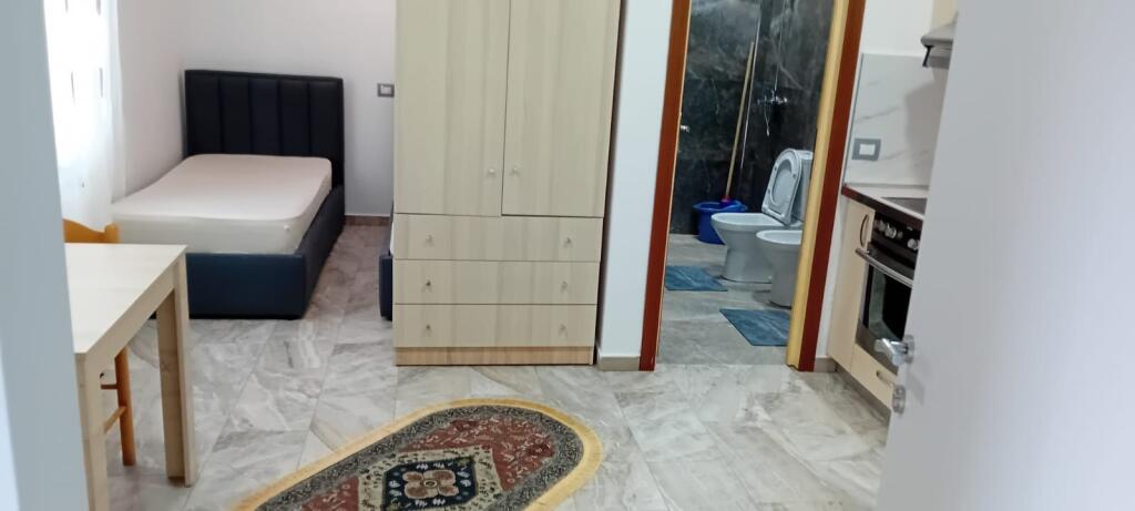 Garsoniere për qera