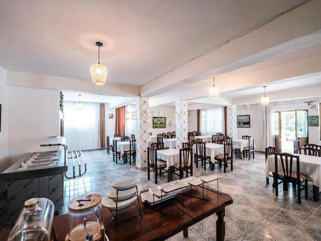 Ekskluzive – Hotel për Shitje në Golem