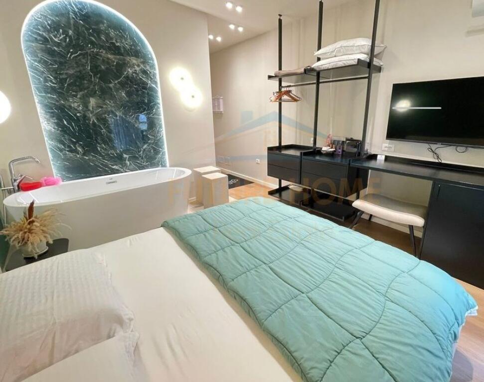 SHITET GARSONIERE , KOMPLEKSI MANGALEM , ALI DEM