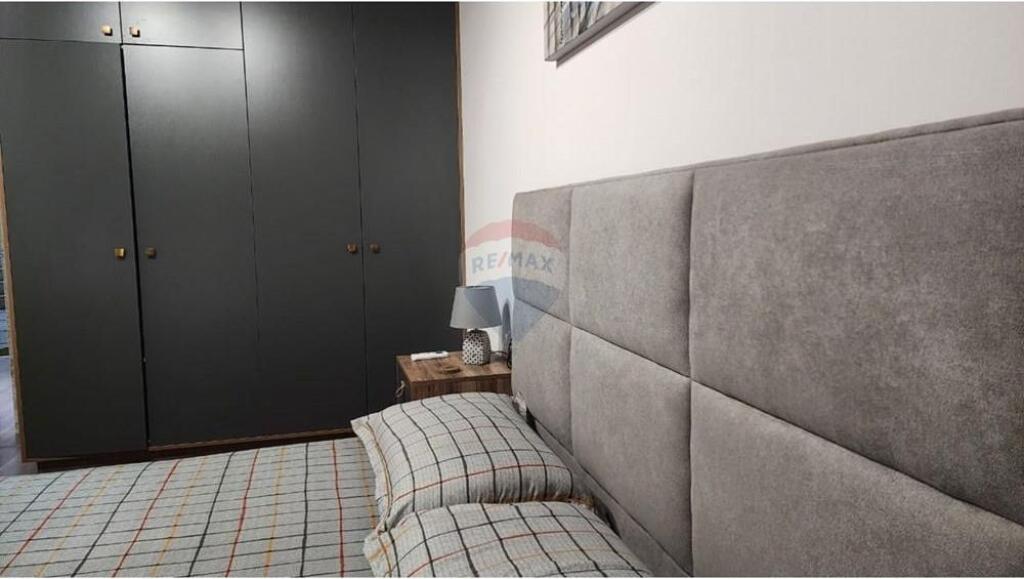 Apartament - Për Qira - Kompleksi Delijorgji, Tiranë