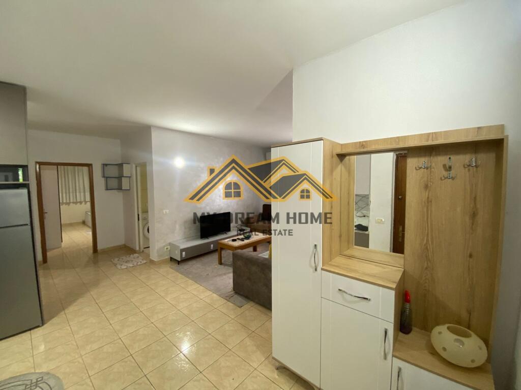 JEPET ME QIRA APARTAMENT 2+1 VILA ZOGUT