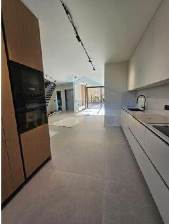 Vile Per Shitje Te Rezidenca Habitat, Mjull-Bathore.