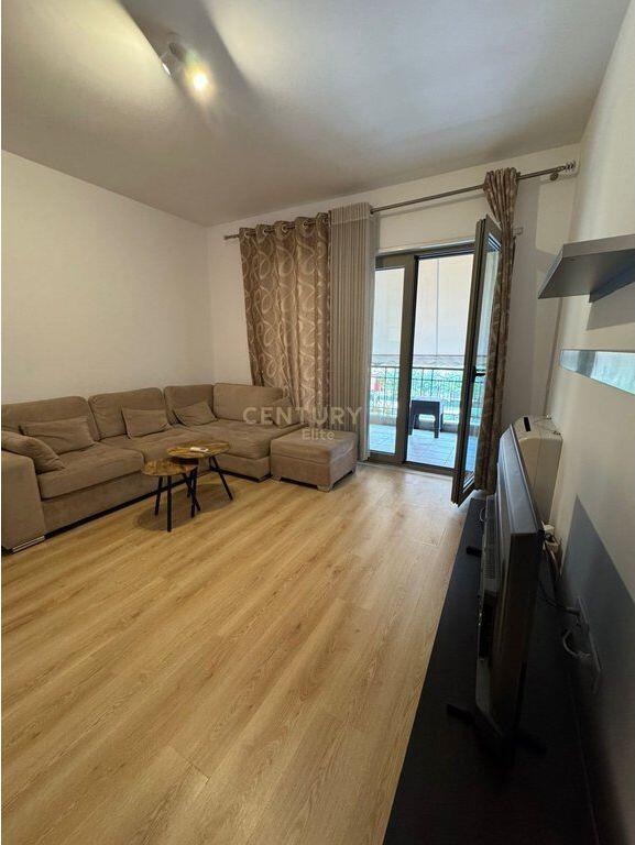 APARTAMENT 1+1 ME QIRA TE KOMPLEKSI DELIJORGJI! 750 € /Muaj Sip. Totale  70m2