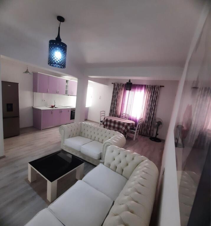 Apartament 2+1, Bllok!