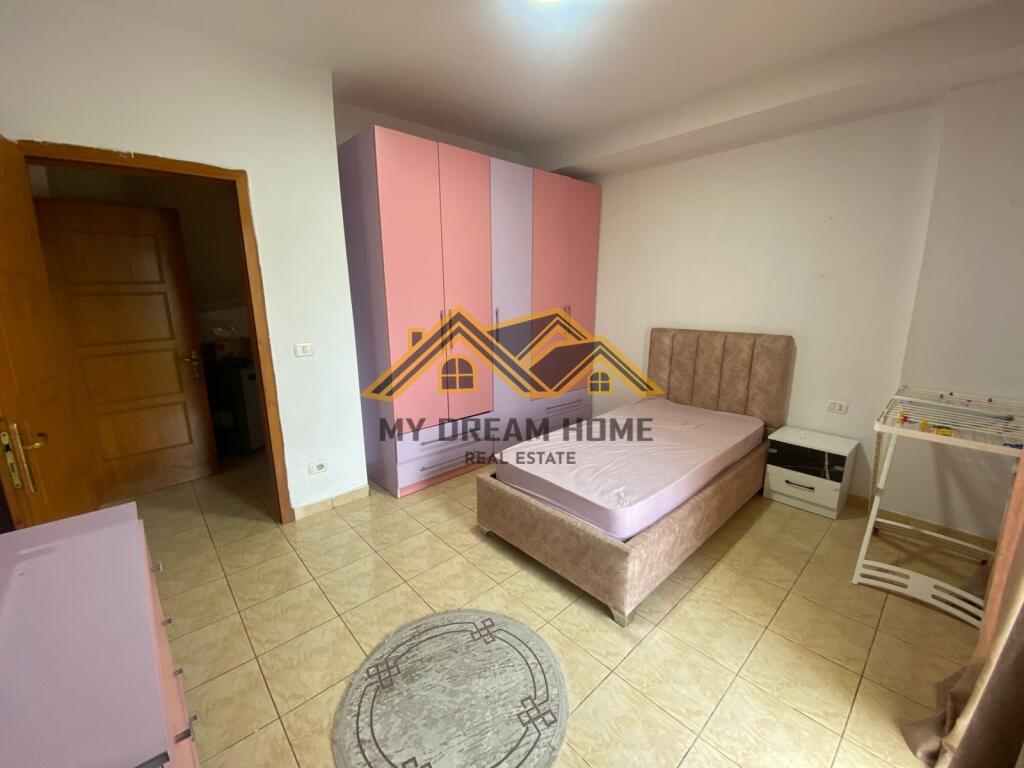 JEPET ME QIRA APARTAMENT 2+1 VILA ZOGUT