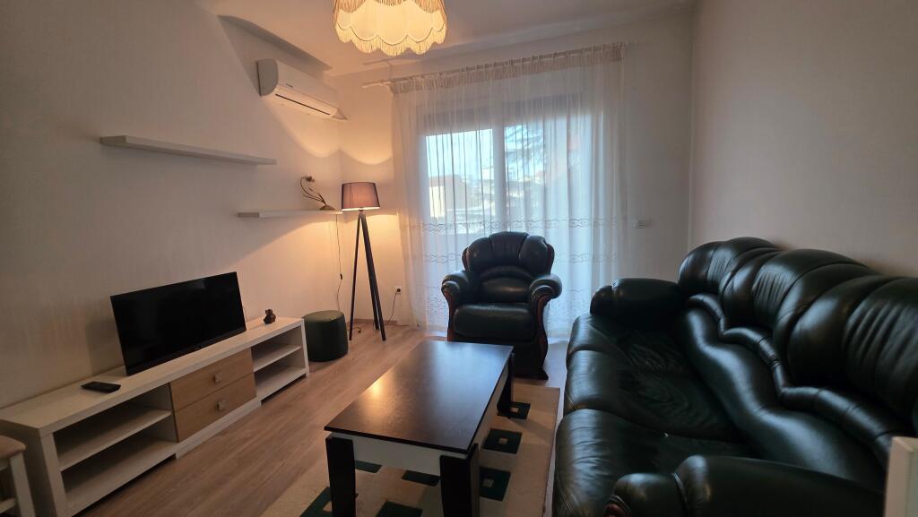 JEPET ME QERA APARTAMENT 1+1 MYSLYM SHYRI