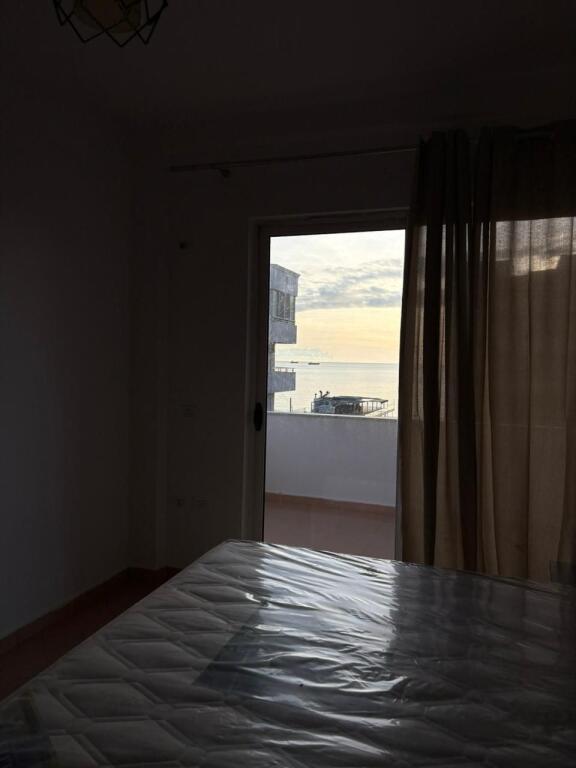 Jepet me qera super apartamente 1+1 me pamje deti