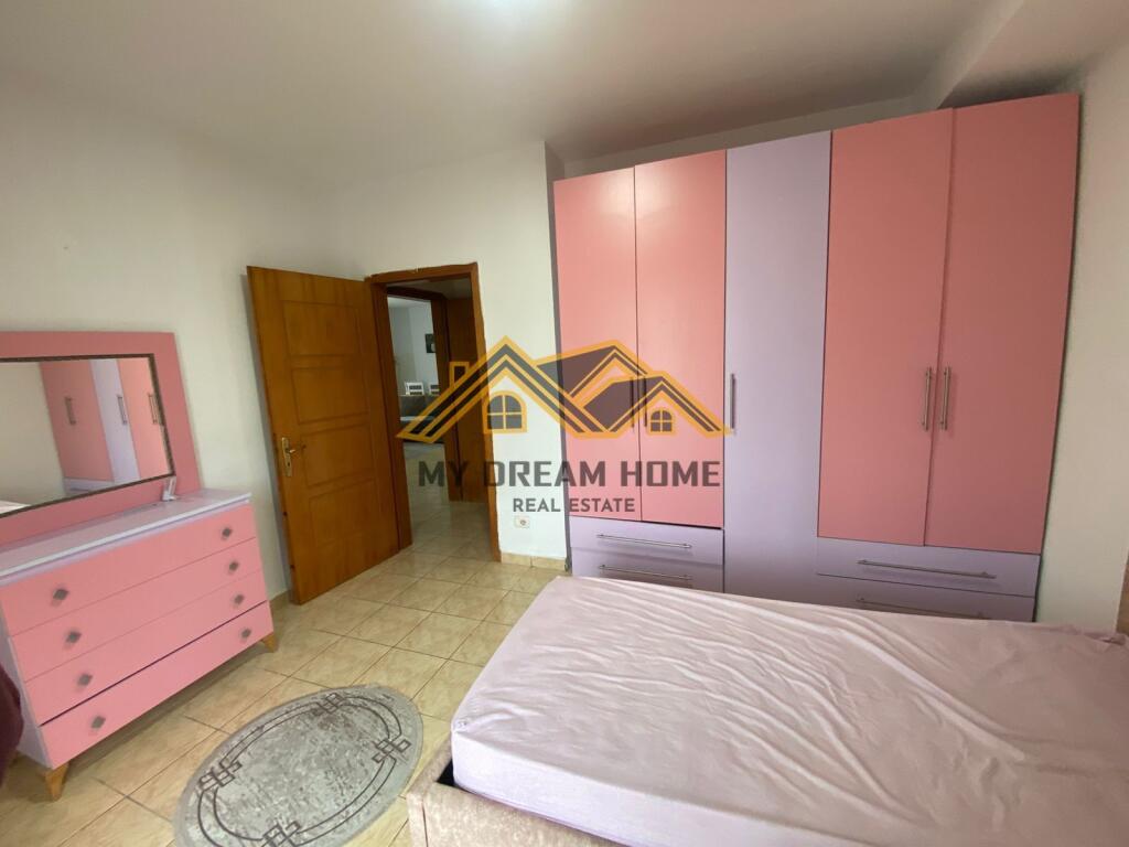 JEPET ME QIRA APARTAMENT 2+1 VILA ZOGUT