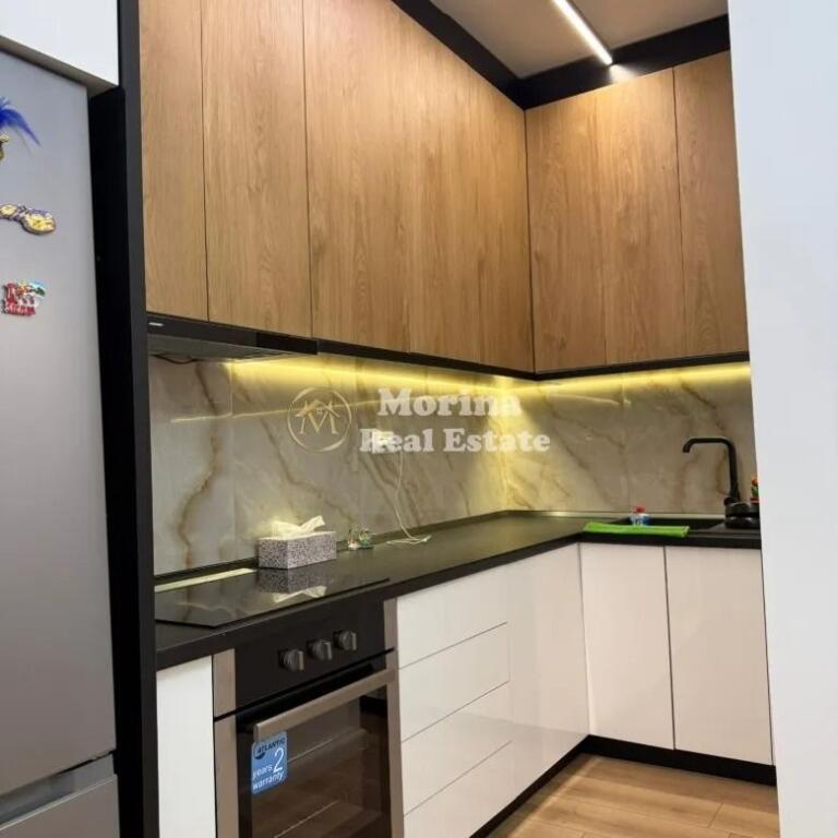 Shitet Apartament 1+1, Don Bosko ,110.000 euro