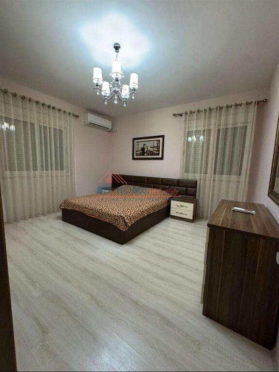 Apartament 1+1 me qera rruga Ferit Xhajko ne Tirane