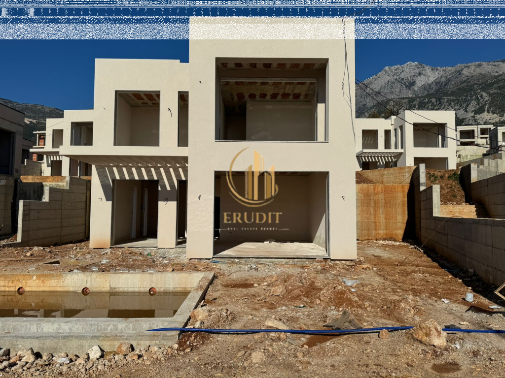 Luxury Villa for Sale San Nikolas, Palasë