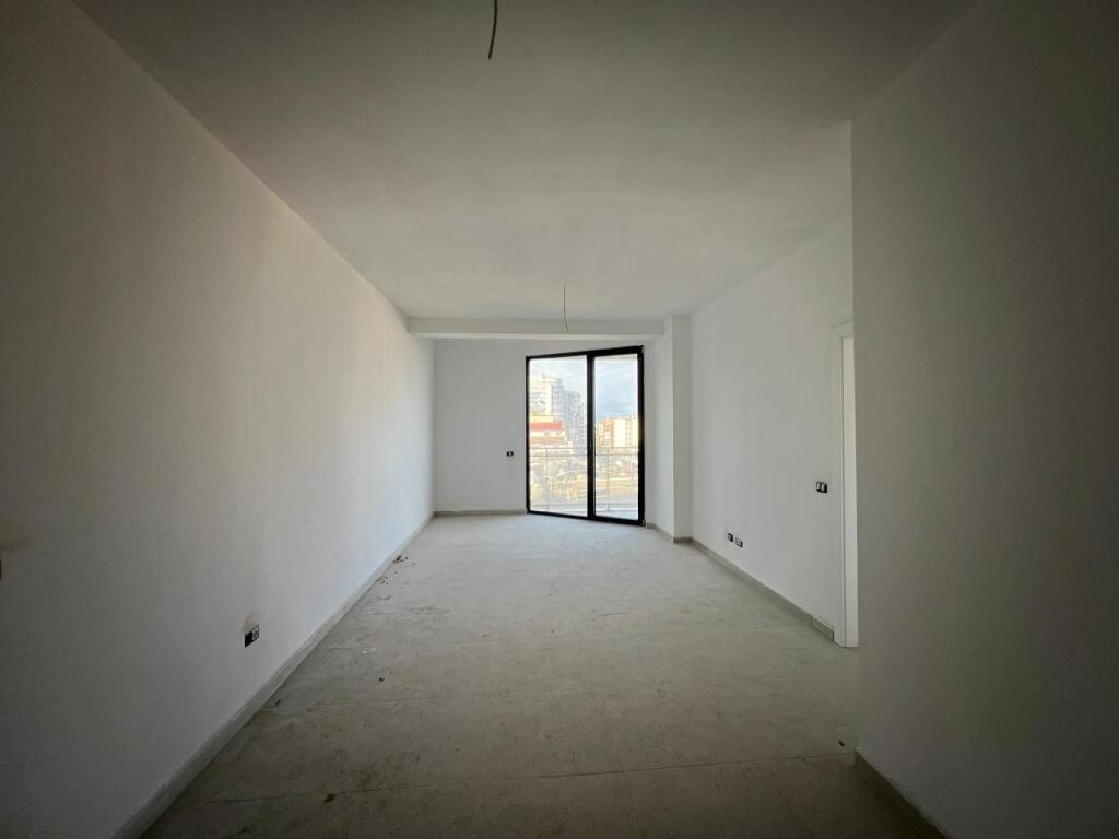 Apartament ne shitje 1+1 mine peza