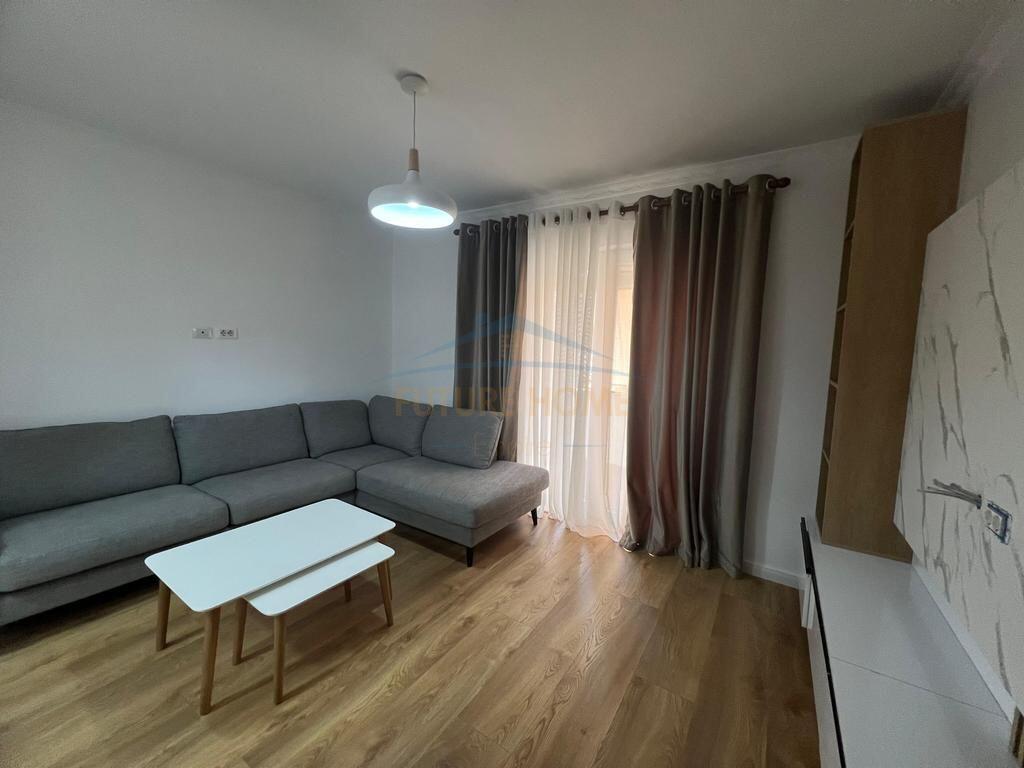 Rent, Apartment 3+1, Zogu i Pare Boulevard