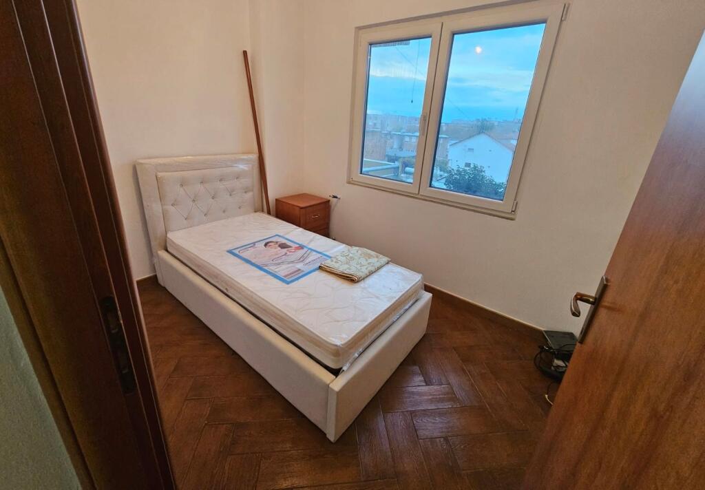 3+1 apartment for rent – Laprakë