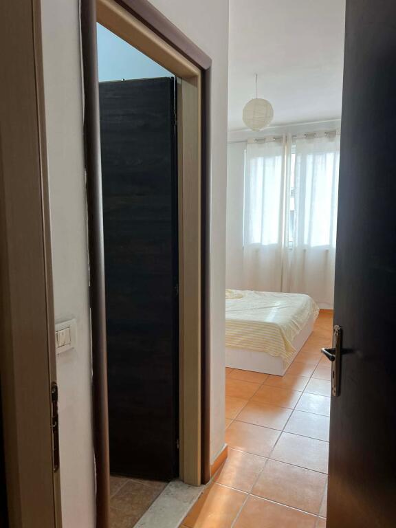 JEPET ME QIRA 2+1+1 ASTIR 45.000 LEKE