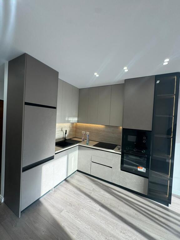 🏡Jepet apartament 2+1 me qera tek Zogu i Zi.