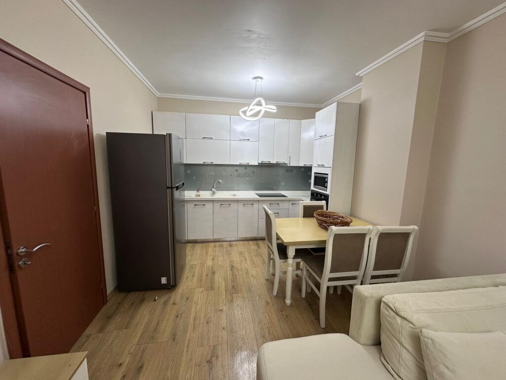 Apartament 1+1 me qira