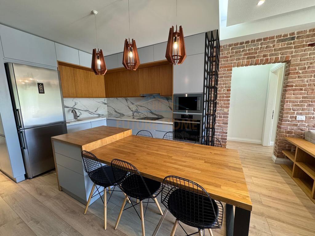 Shitet apartament 2+1+Garederobe, Rezidenca Kodra e Diellit